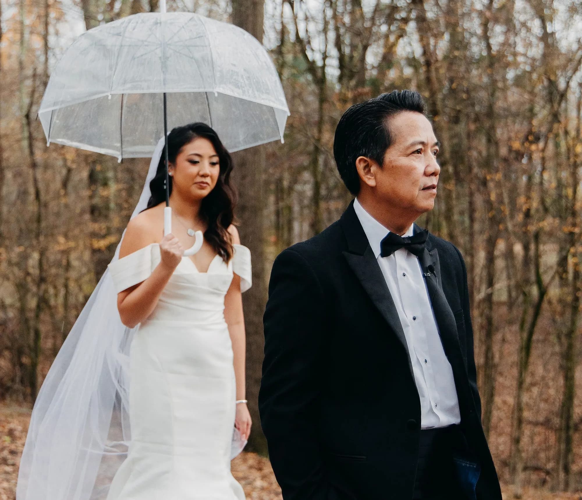 Cindy's first look with her father