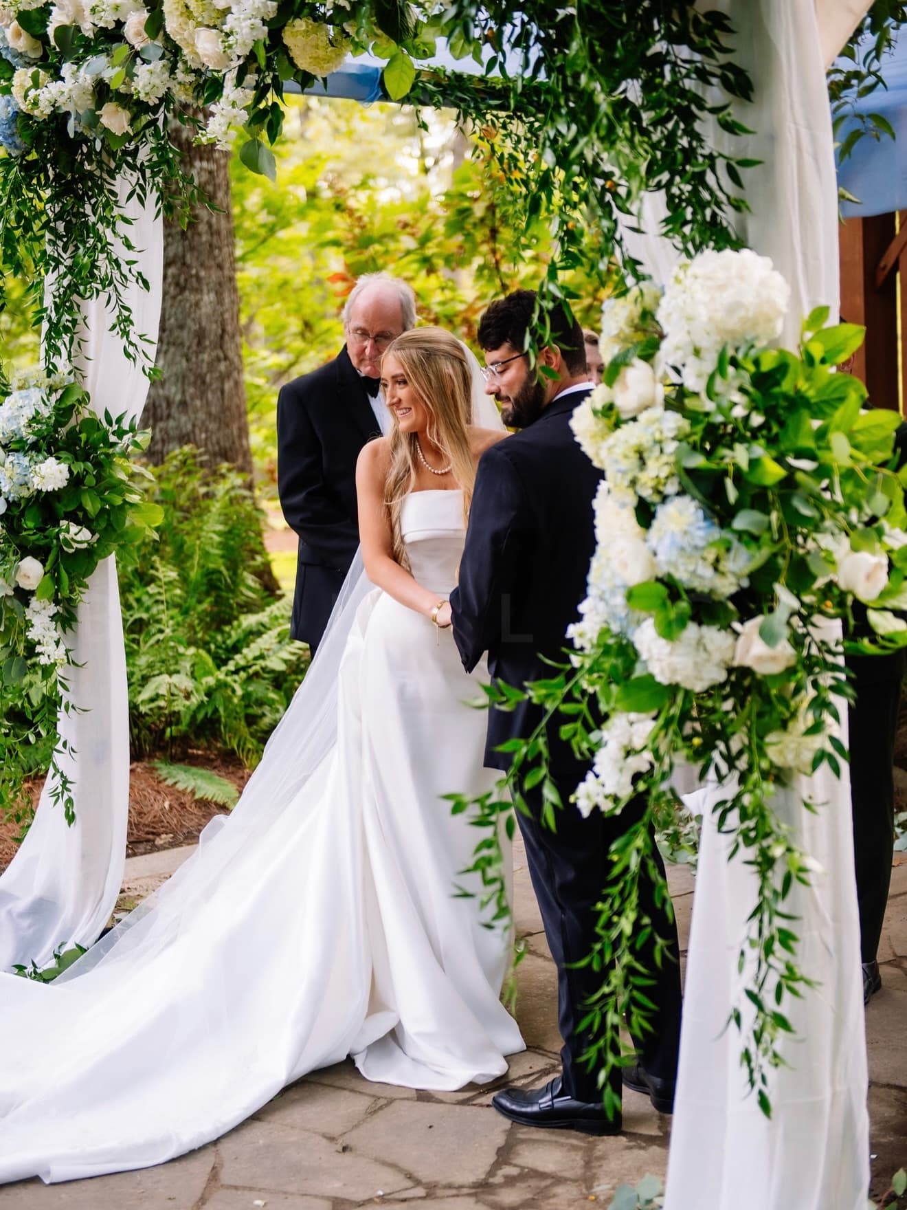 Ceremony kiss moment